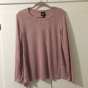Asymmetrical Knot Hem Knit Top